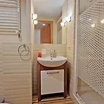 Doliva Park Bed & Breakfast 4*