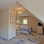 Doliva Park Bed & Breakfast Krynica Morska