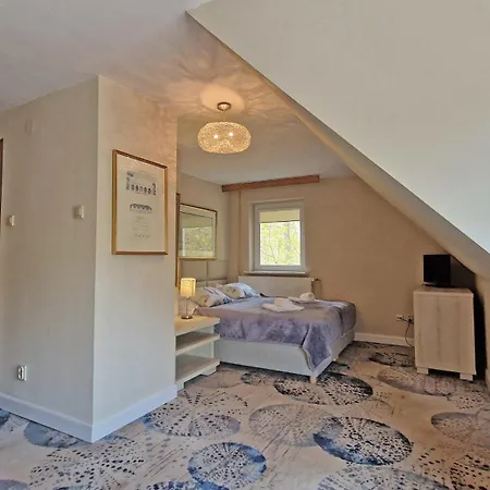 Doliva Park Bed & Breakfast Krynica Morska