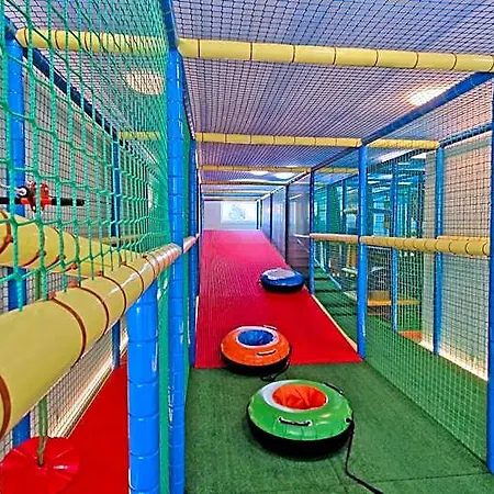 Doliva Park Bed & Breakfast Krynica Morska