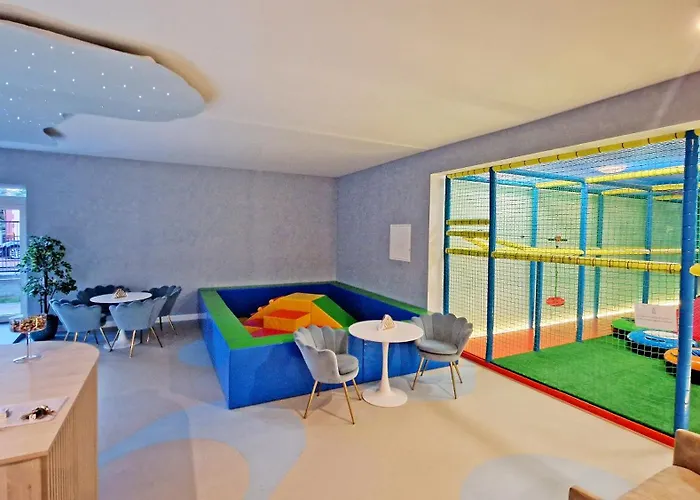 Doliva Park 4*