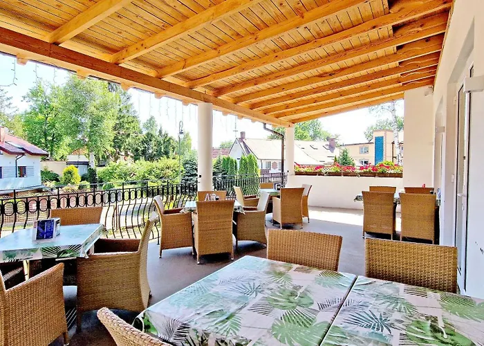 Doliva Park Bed & Breakfast 3*