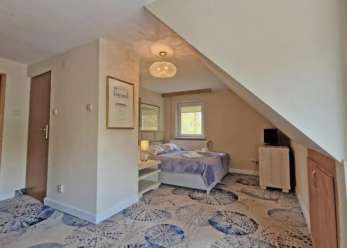 Doliva Park Bed & Breakfast Krynica Morska