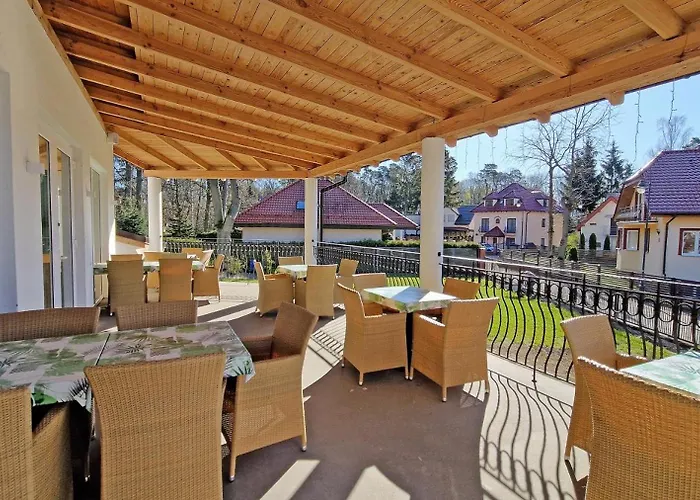 Doliva Park Bed & Breakfast 4*