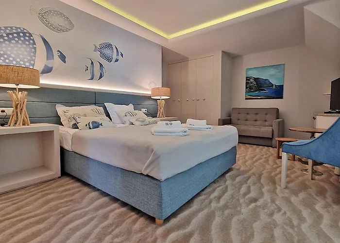 Doliva Park Bed & Breakfast 4*