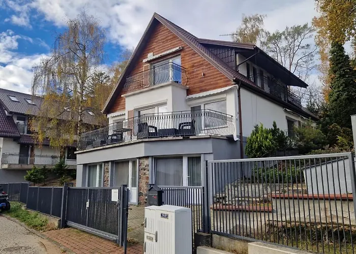 Doliva Park Bed & Breakfast 4*